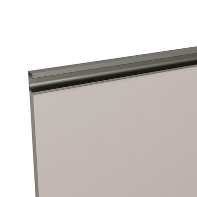 Estantes de armario de extrusión G Profile de muebles de aluminio Manija con LED