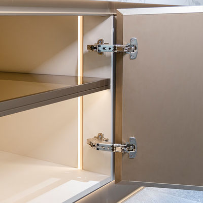 Perfil de muebles de aluminio Gola para el armario de la cocina